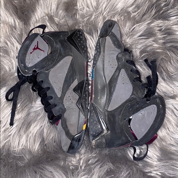 JORDAN 7s “BORDEAUX” - Picture 2 of 5